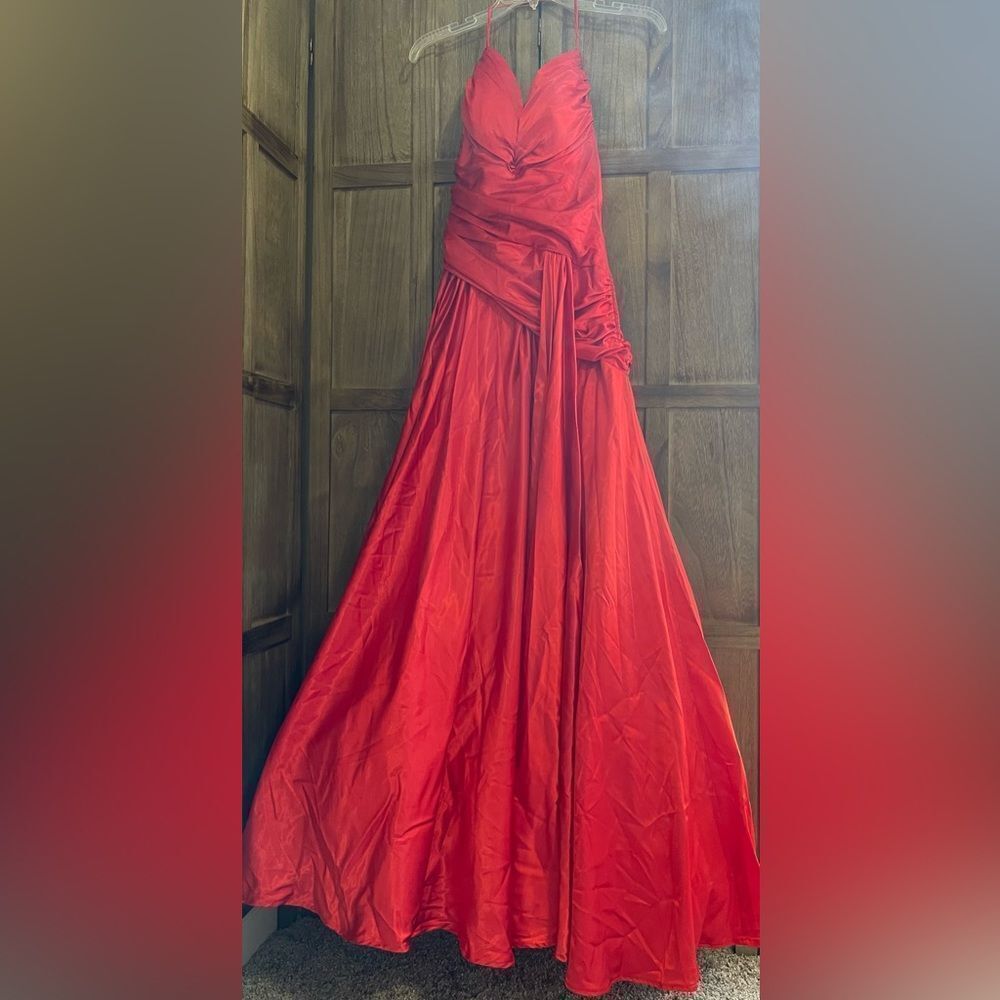Cassandra Stone Red halter style Prom Dress. - Picture 3 of 9